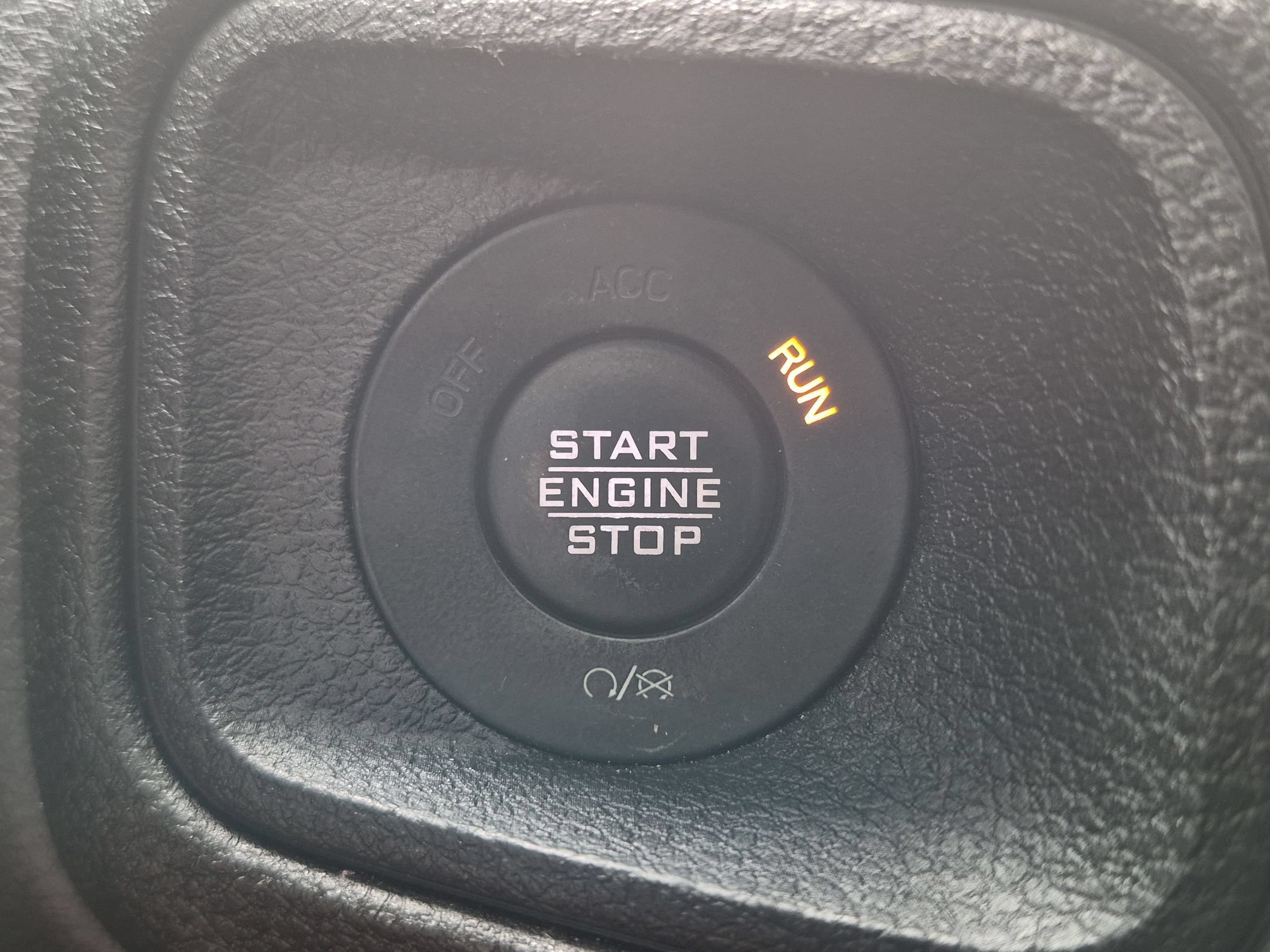 Used 2024 Bright White Clearcoat Jeep Sport S 4WD image 16