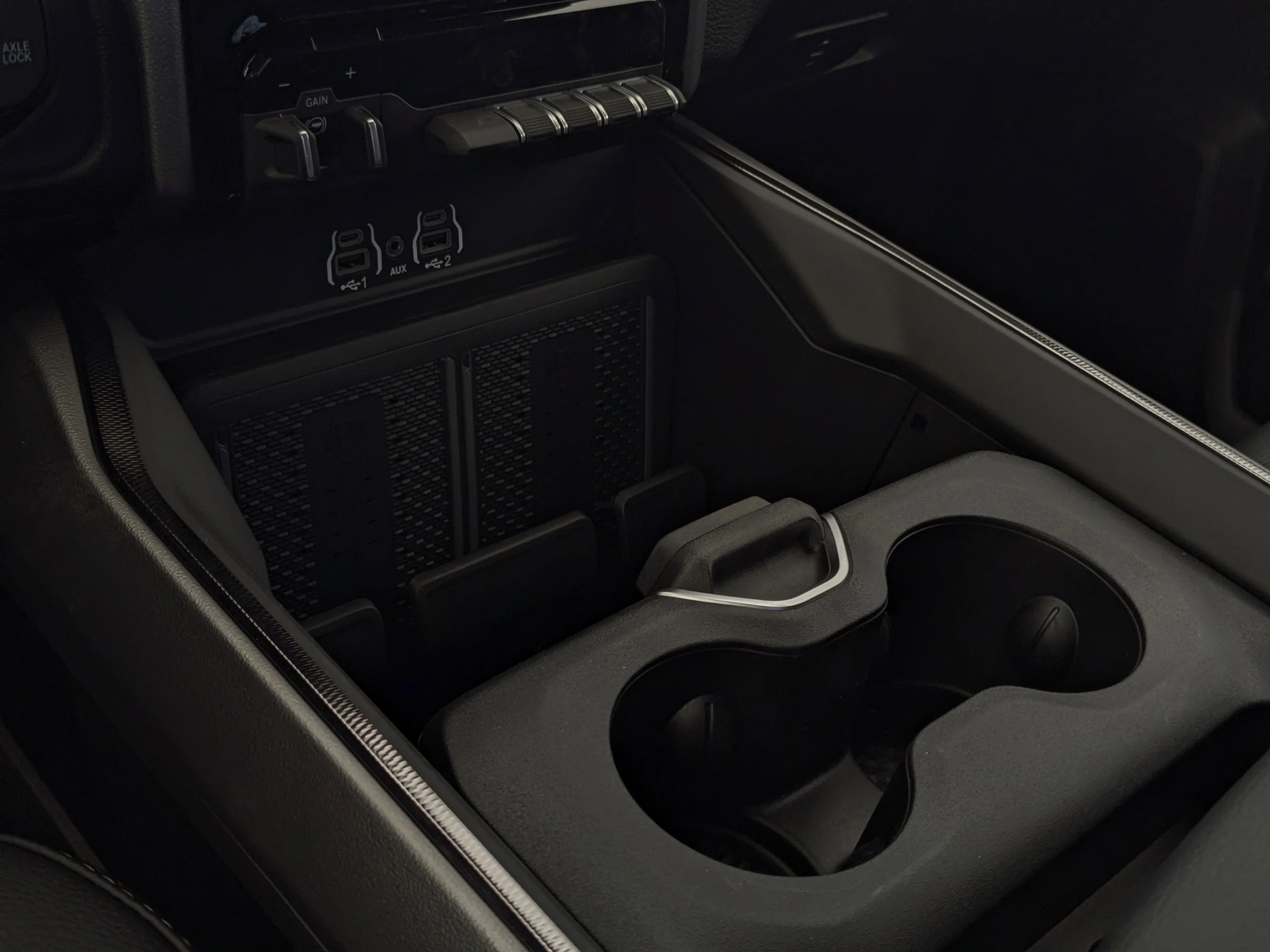 New 2026 Grey RAM Rebel - - Rebel Level 1 Equip Grp - 5th Wheel/Gooseneck Prep - Leather?Faced Bucket Seats - 6.7L Cum image 24