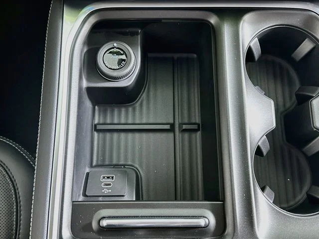 New 2027 Ford Expedition Platinum