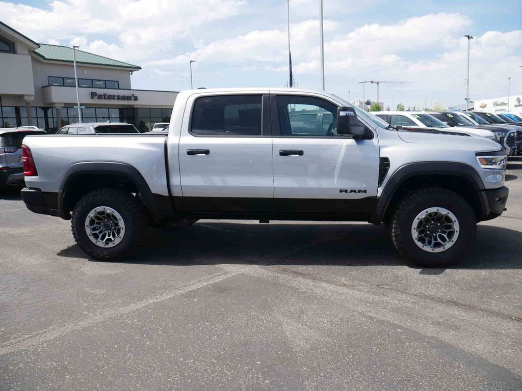 New 2026 Silver Zynith Exterior Paint RAM  image 21