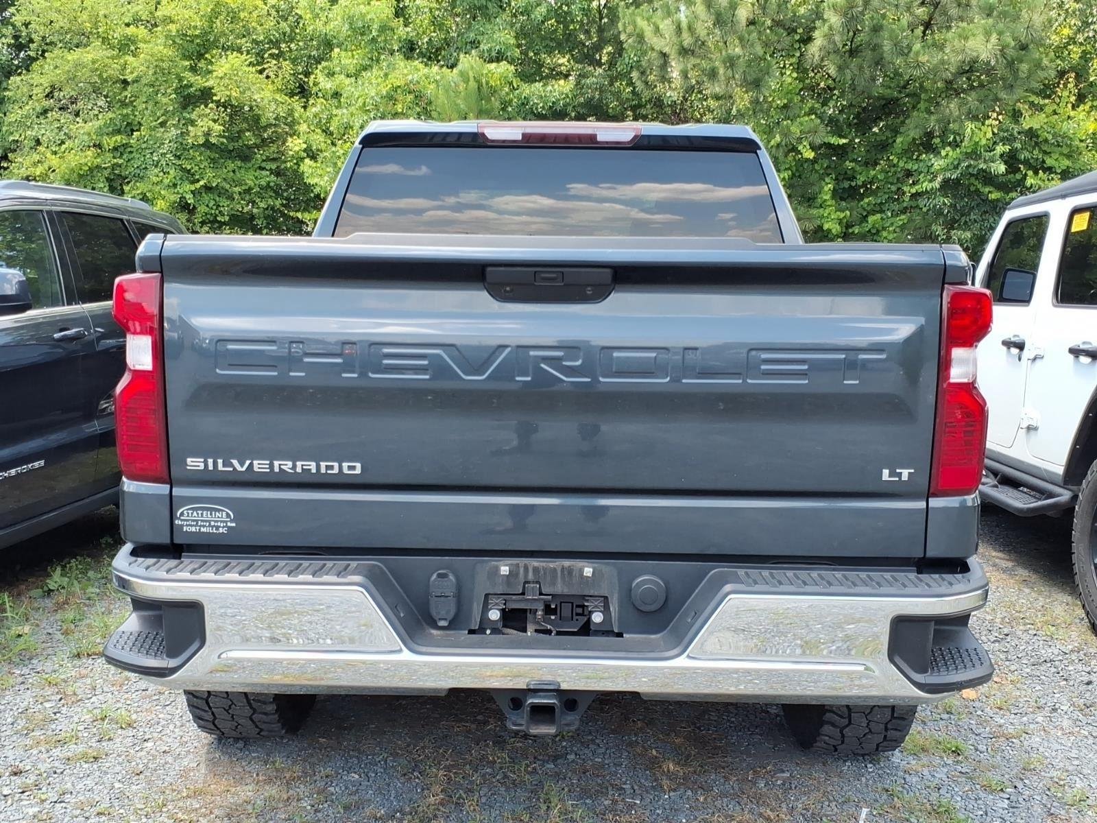 Used 2020 Shadow Gray Metallic Chevrolet LT image 11