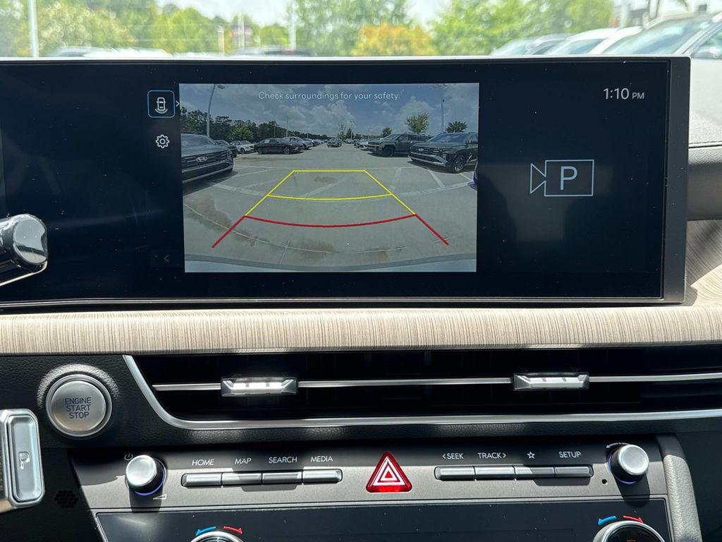 2025 Hyundai Sonata Hybrid SEL - Photo 11