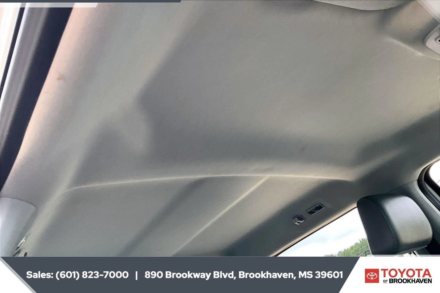 Used 2023 Oxford White Ford XL image 16
