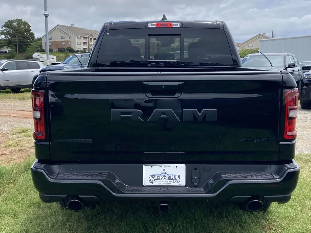 New 2026 Diamond Black Crystal Pearlcoat RAM Big Horn/Lone Star image 36