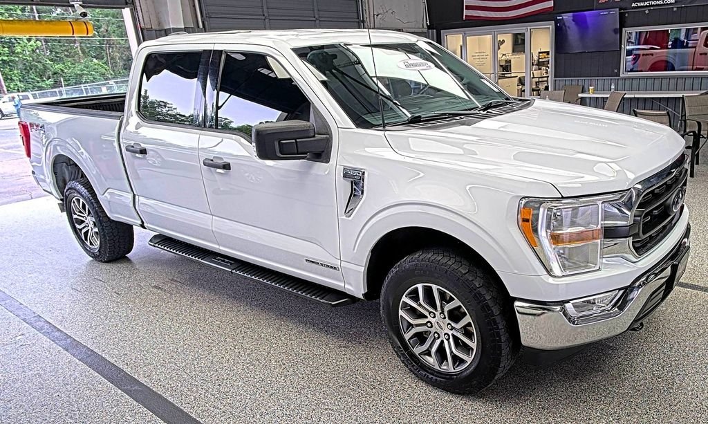 2021 Ford F-150 XLT 4x4 SuperCrew 5-1/2 Box's photo
