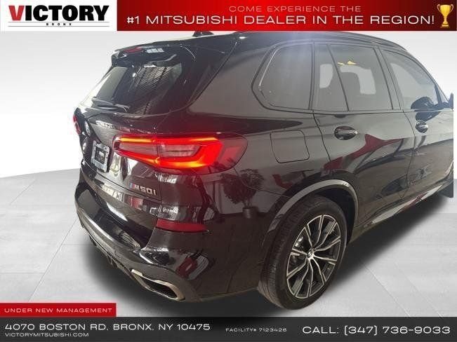 Used 2021 Black BMW M50i image 4