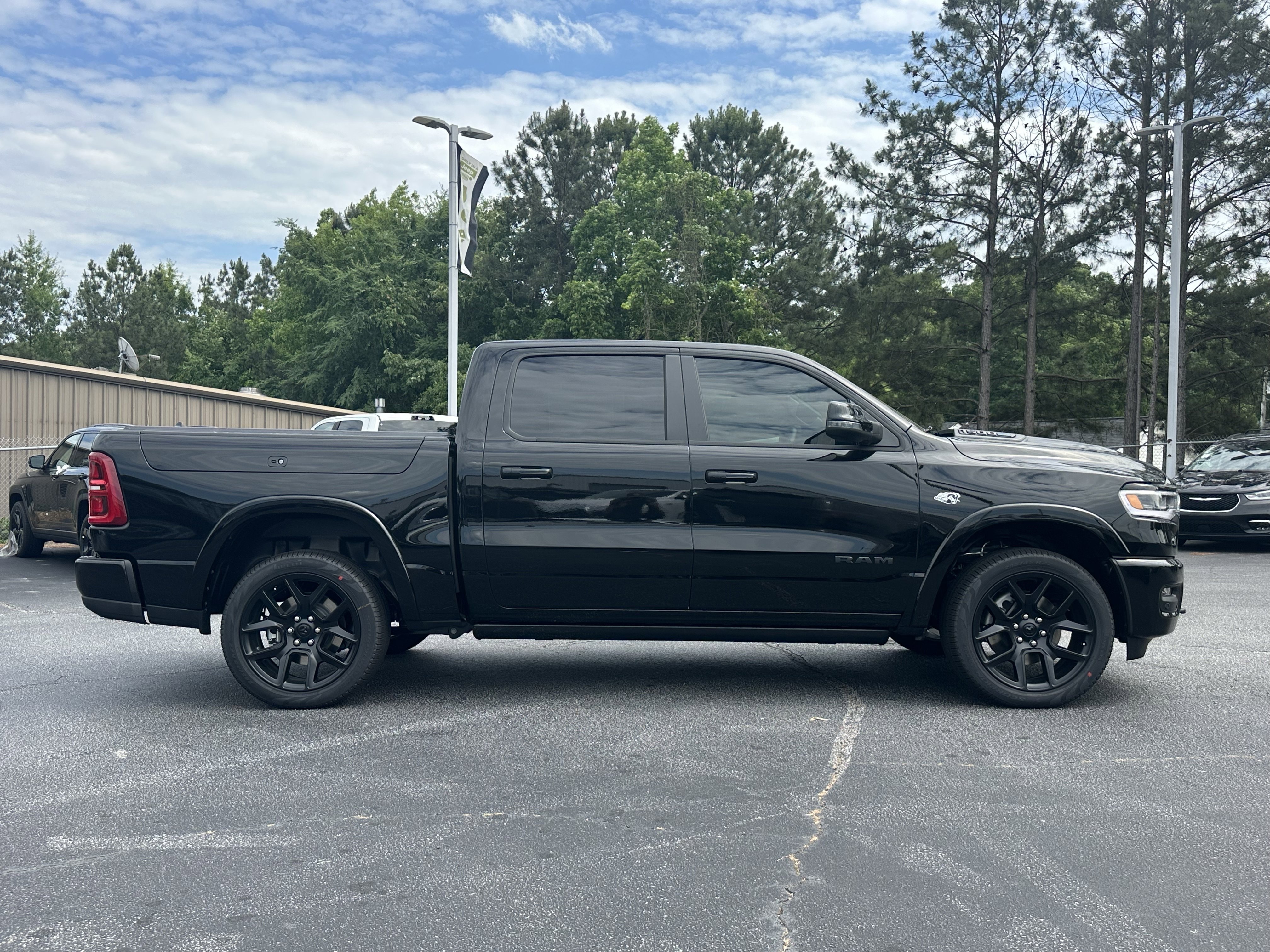 New 2026 Diamond Black Crystal Pearlcoat RAM Limited image 9