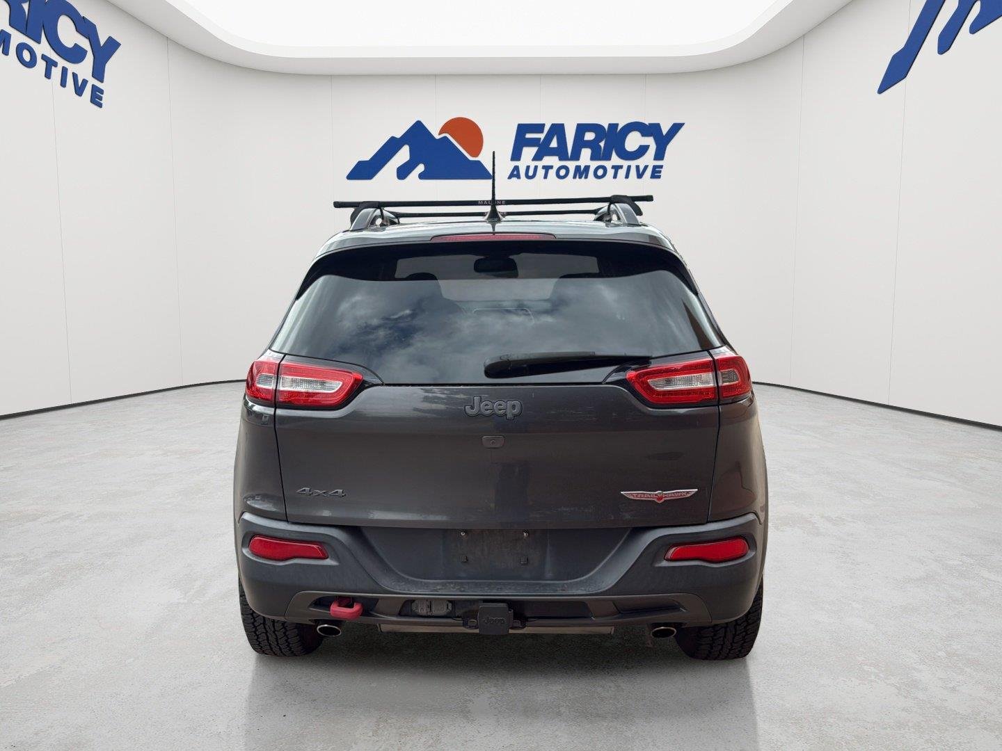 Used 2017 Granite Crystal Metallic Clearcoat Jeep Trailhawk image 7