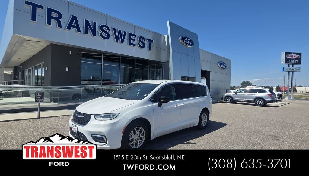 2024 Chrysler Pacifica