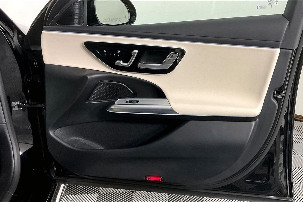 2025 Mercedes-Benz E-Class E350 - Photo 16