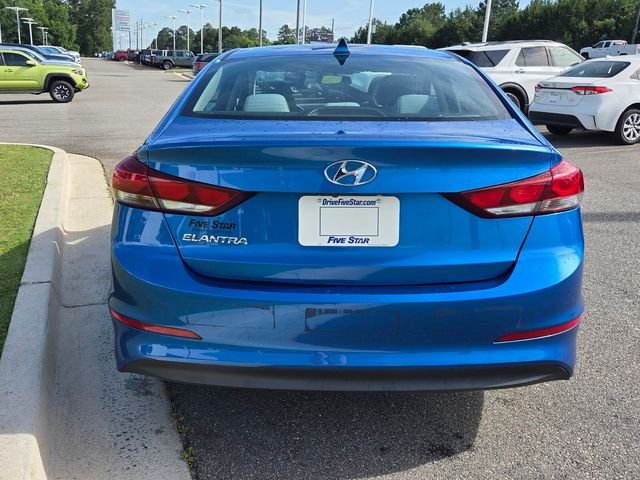 Used 2017 Blue Hyundai SE image 9