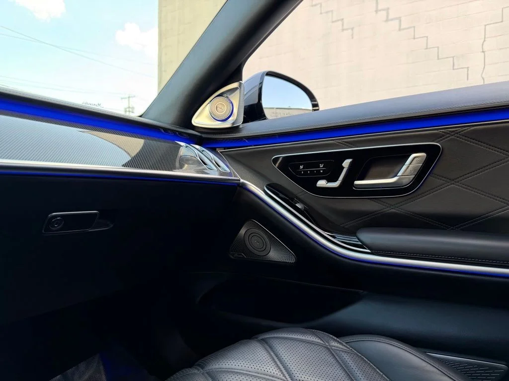 Used 2022 Gray Mercedes-Benz Maybach S 580 image 41