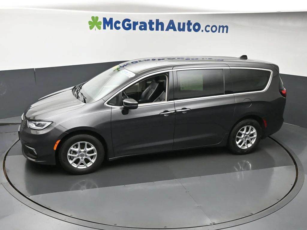Certified Used 2023 Gray Chrysler Touring L image 30