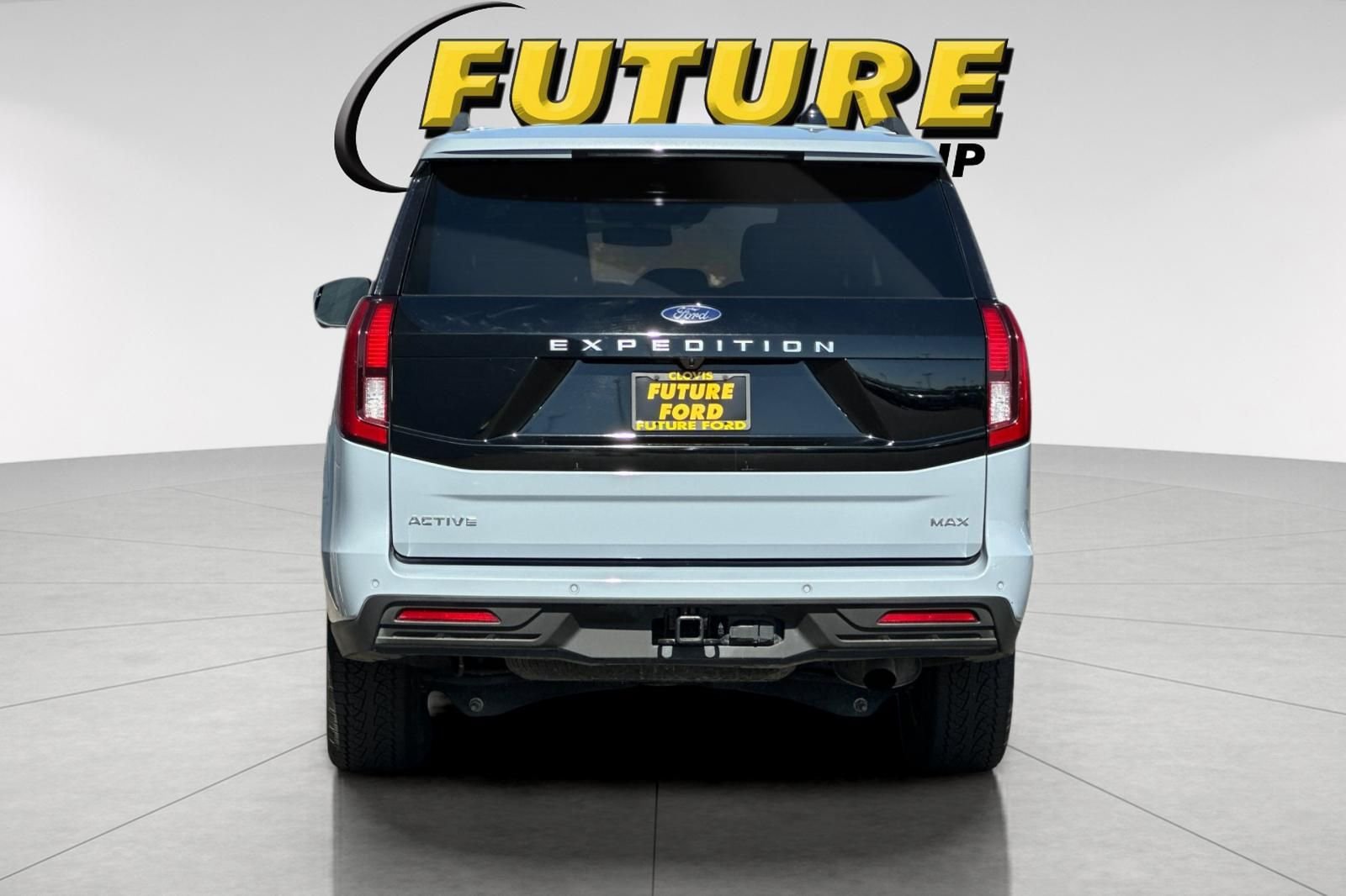 Used 2025 Gray Ford Active image 4