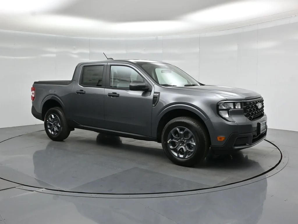 New 2026 Carbonized Gray Metallic Ford XLT image 20