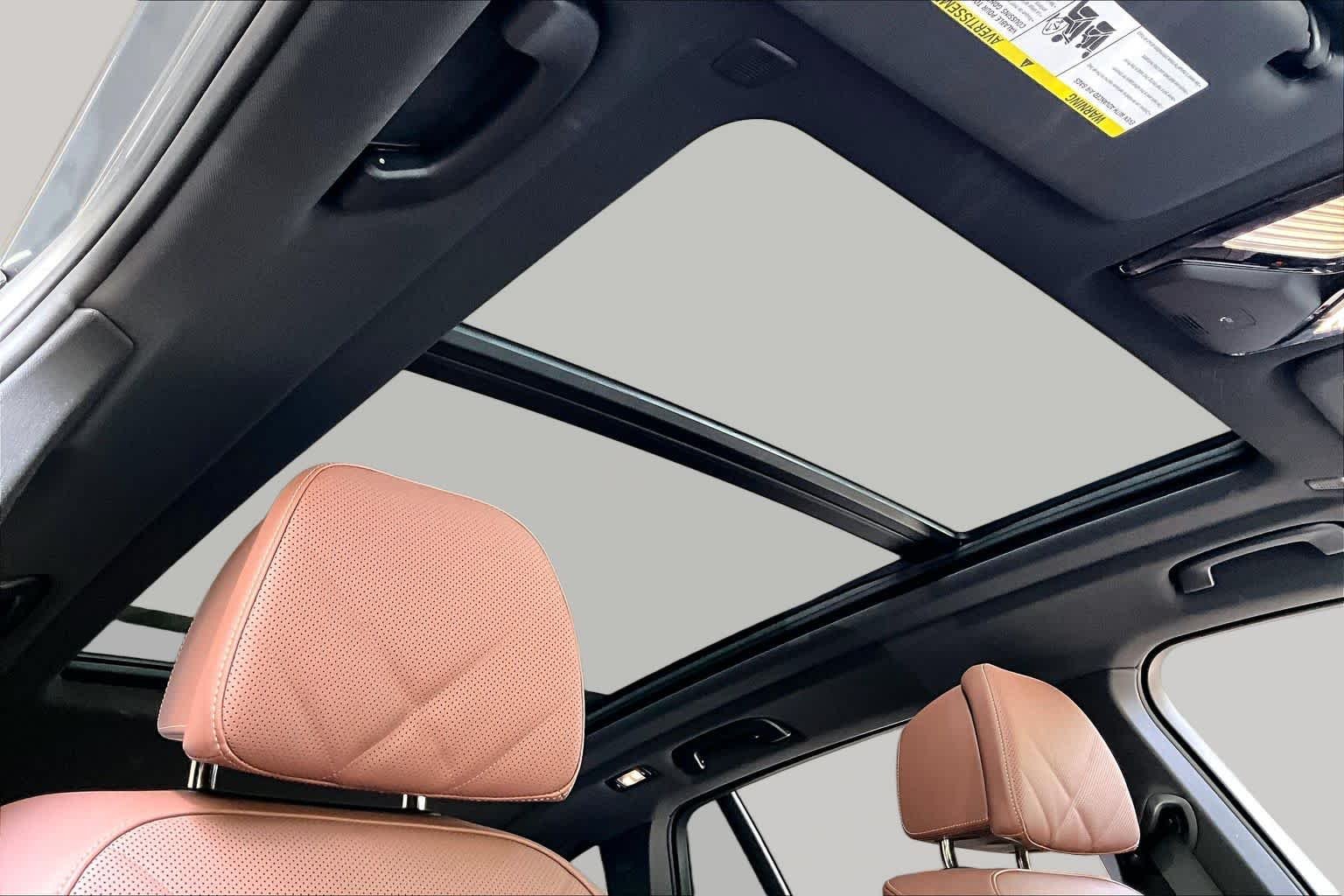 Used 2026 Skyscraper Grey Metallic BMW sDrive40i image 13