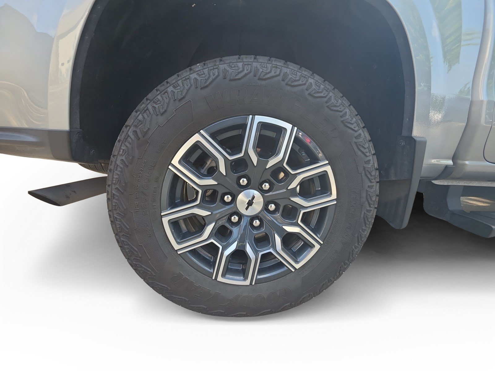 2024 Chevrolet Colorado Z71 - Photo 16