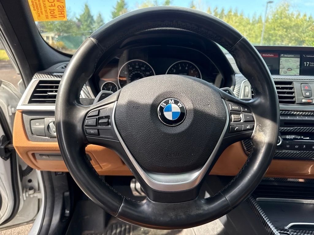 Used 2018 Mineral White Metallic BMW 340i xDrive image 10