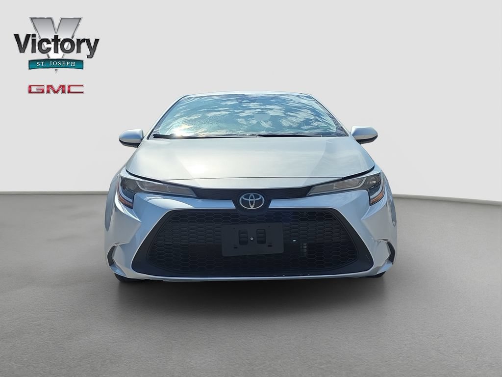 Used 2020 Toyota Corolla LE with VIN 5YFEPRAE6LP097408 for sale in Kansas City