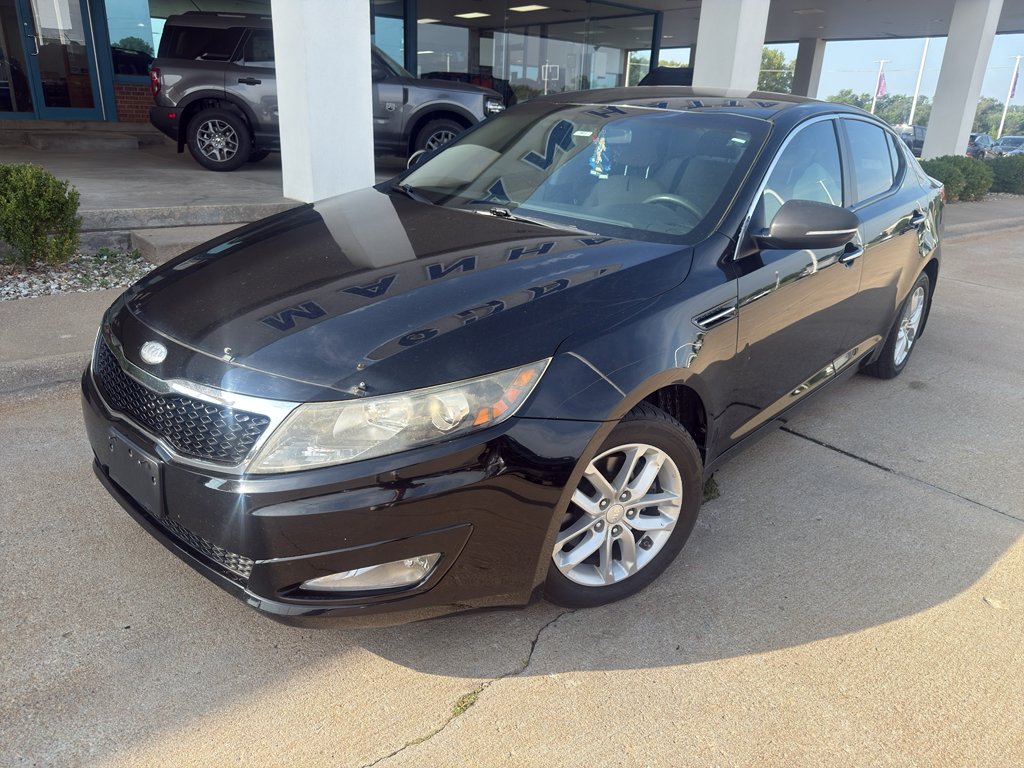 Used 2013 Ebony Black Kia LX image 2