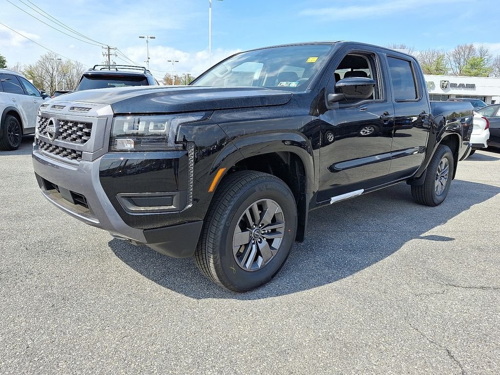 2026 Nissan Frontier — photo 2
