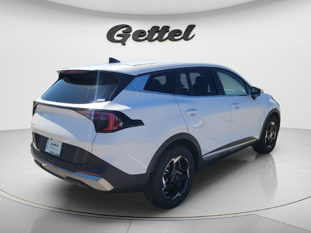 New 2027 Glacial White Pearl Kia EX image 5