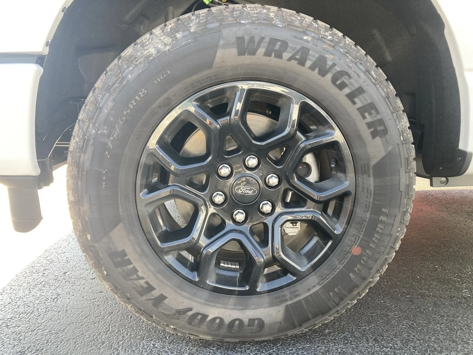 New 2026 Oxford White Ford XLT image 10