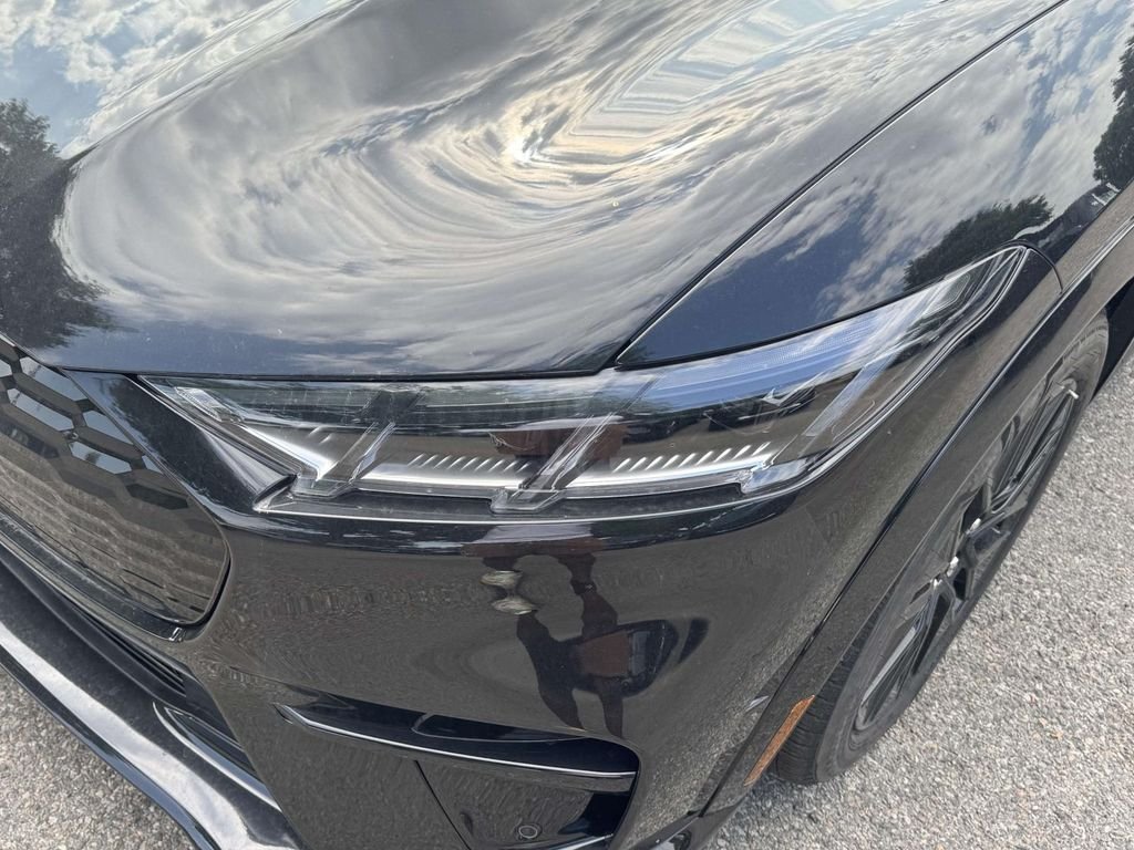 New 2026 Shadow Black Ford Premium image 8