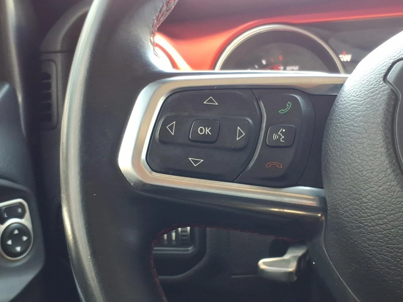 Used 2018 Granite Crystal Metallic Clearcoat Jeep Rubicon image 25