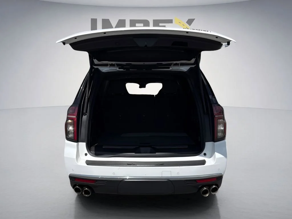 Used 2023 Summit White Chevrolet Premier image 30