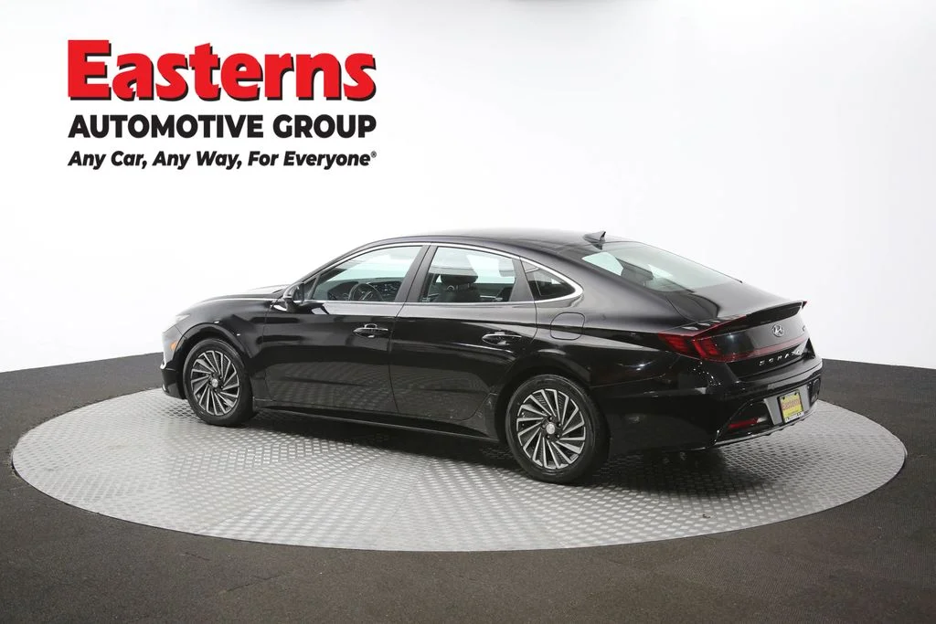 Used 2020 Black Hyundai Limited image 62