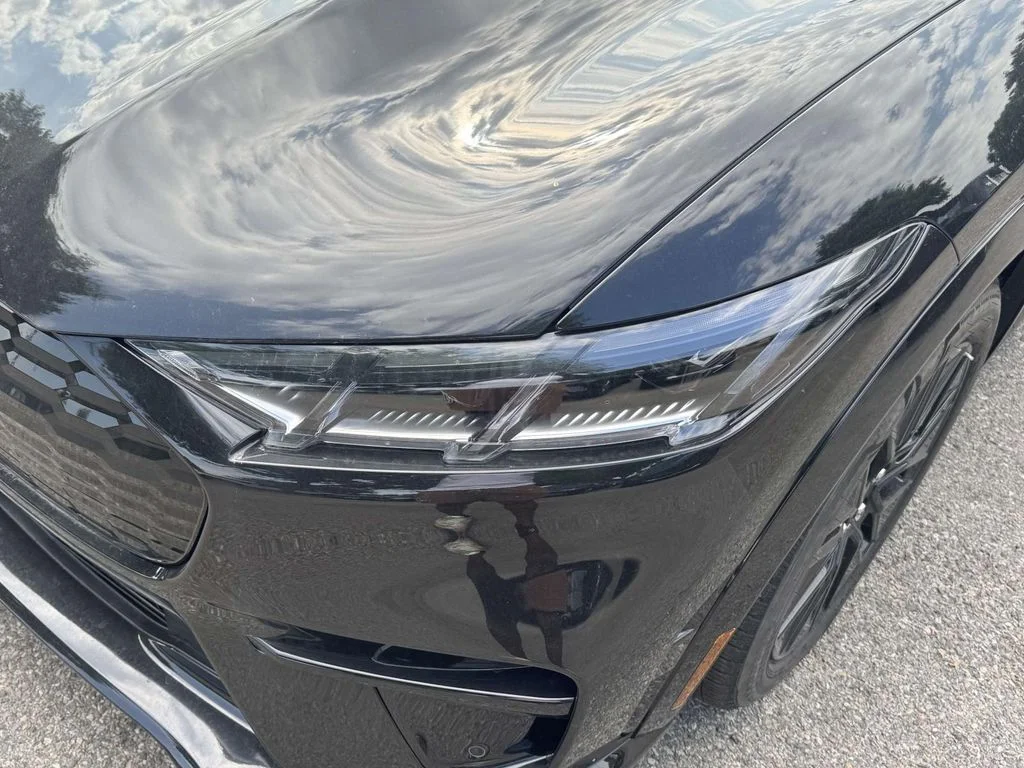 New 2026 Black Ford Premium image 8