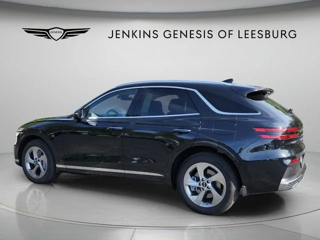 Used 2026 Black Genesis 2.5T image 7