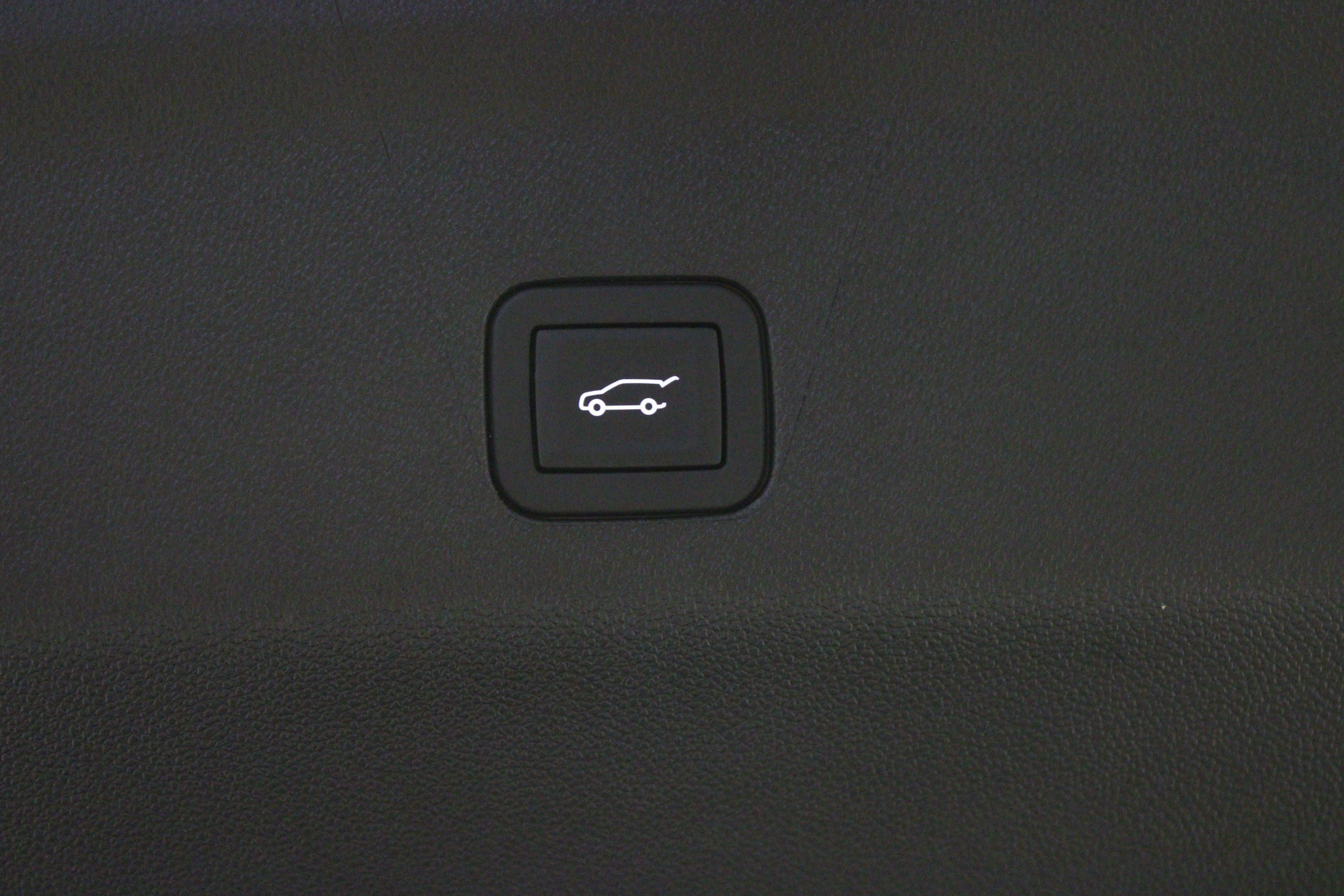 Used 2025 Black Raven Cadillac 4WD Premium Luxury image 16