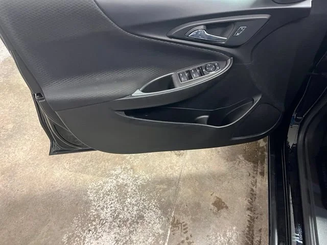 Used 2023 Mosaic Black Metallic Chevrolet LT image 26