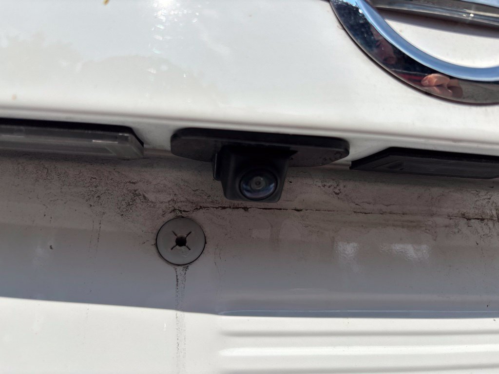 Used 2023 White Nissan SV image 31