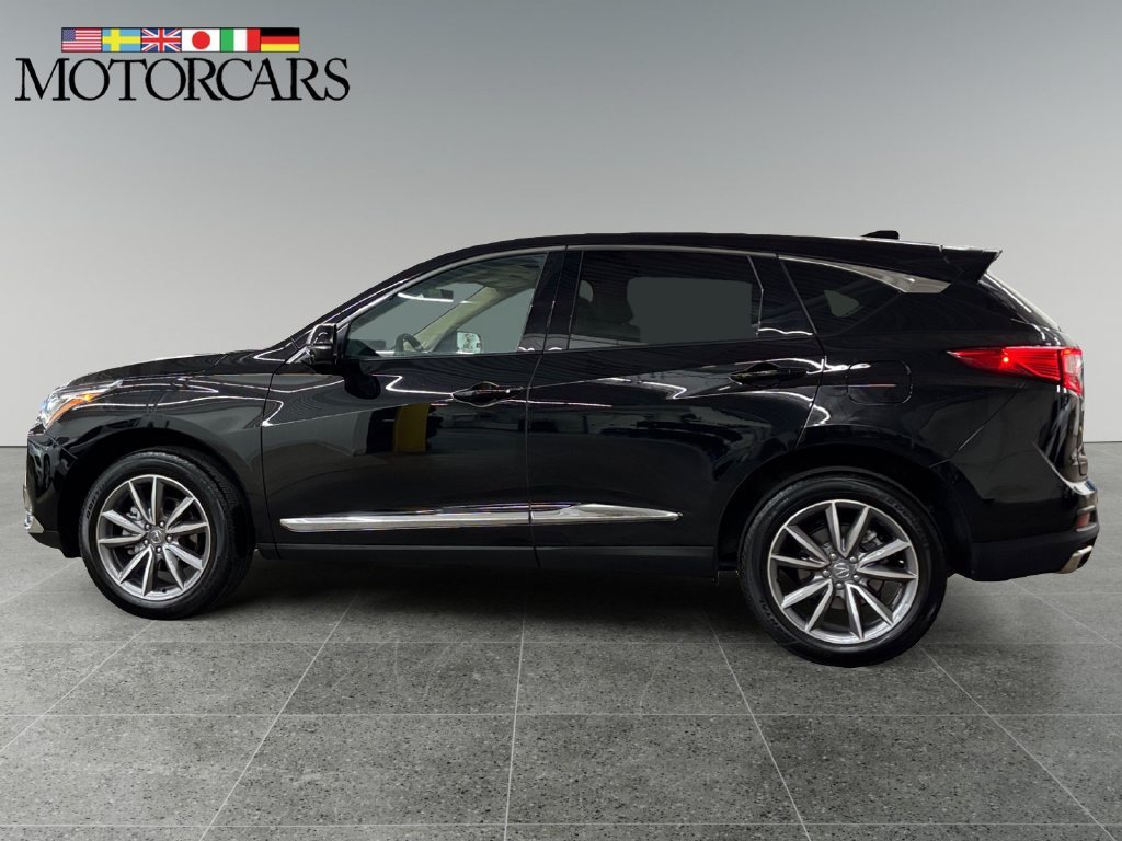 Used 2023 Majestic Black Pearl Acura Technology Package image 45