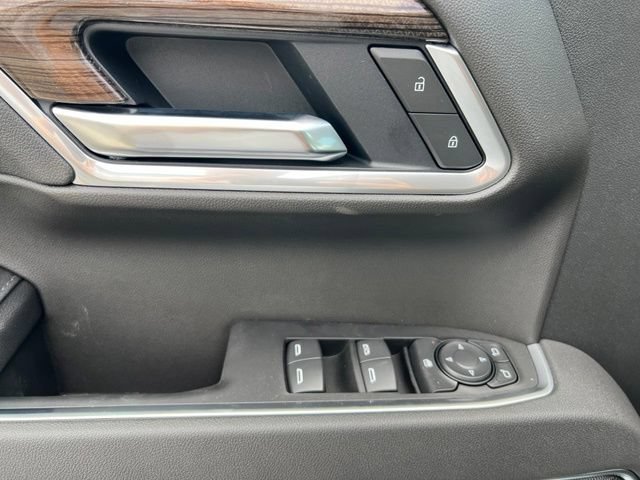 New 2026 Sterling Gray Metallic Chevrolet RST image 15