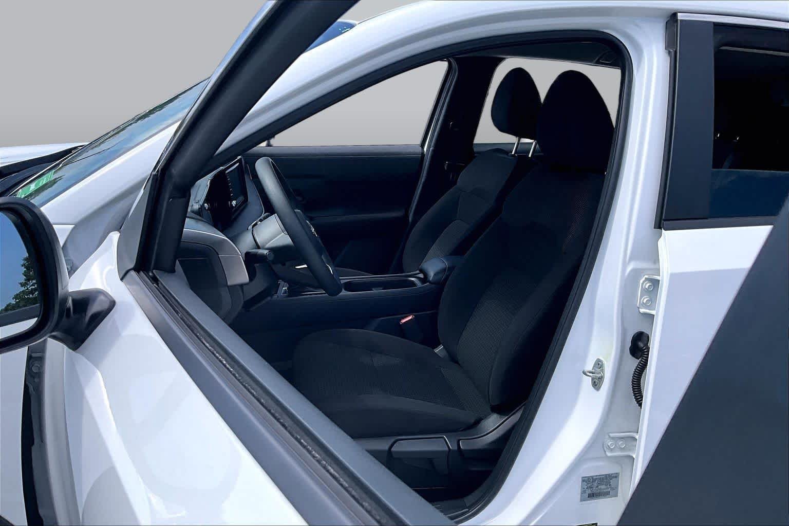Used 2025 Fresh Powder Nissan S image 8