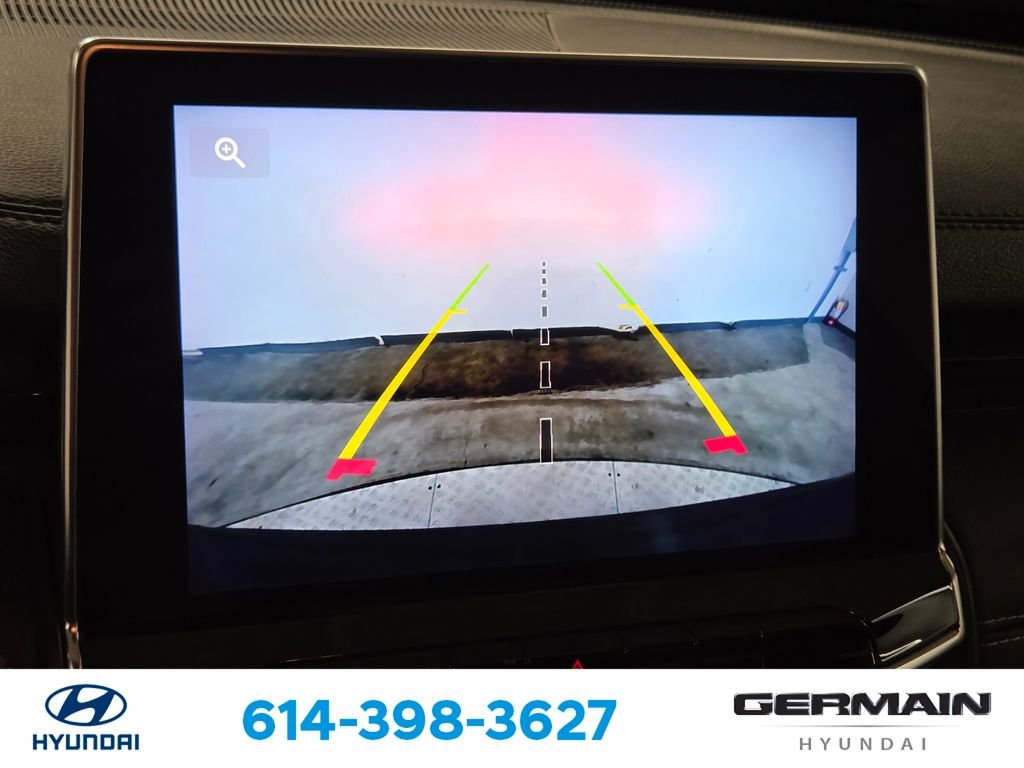 Used 2023 Gray Jeep Latitude image 33