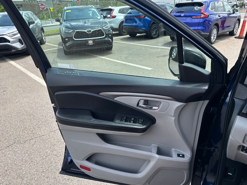 Used 2019 Blue Honda LX image 30