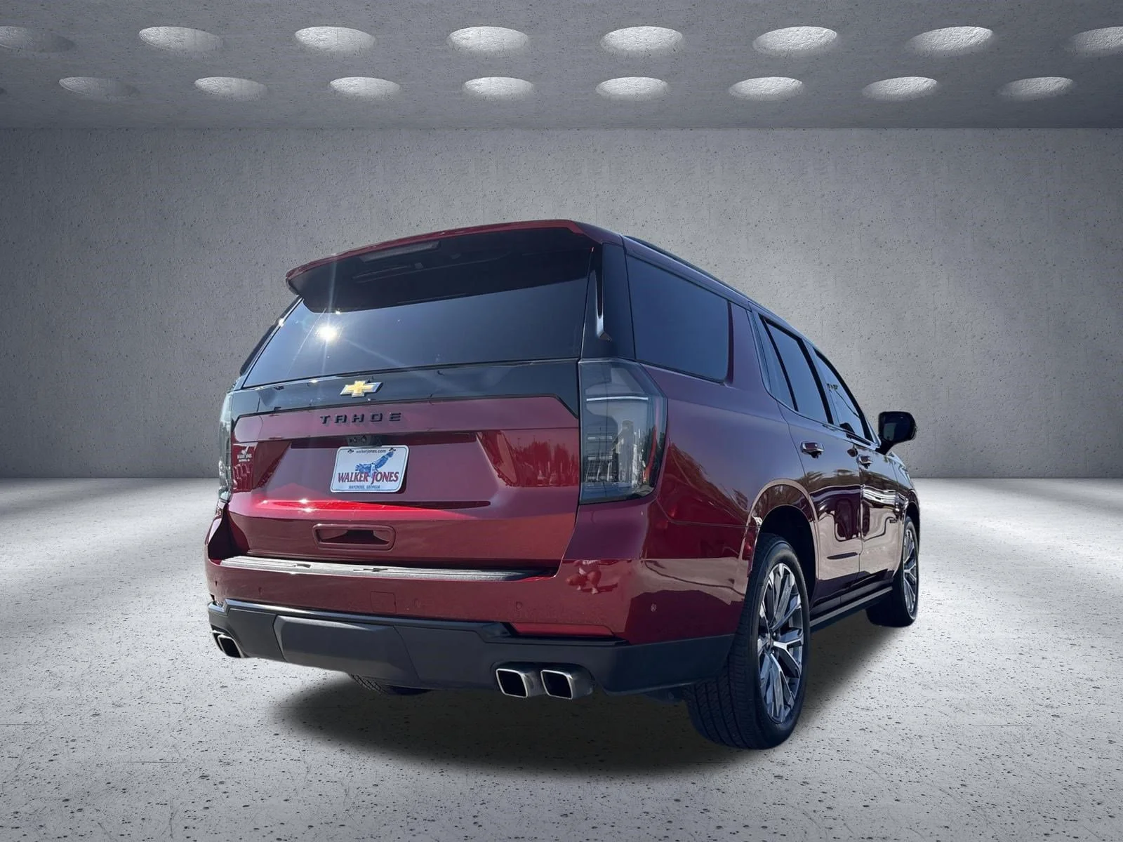 Used 2025 Radiant Red Tintcoat Chevrolet High Country image 5
