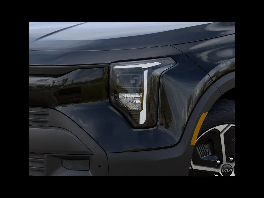 New 2027 Aurora Black Pearl Kia EX image 13