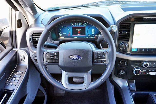 Used 2024 Gray Ford XLT image 28