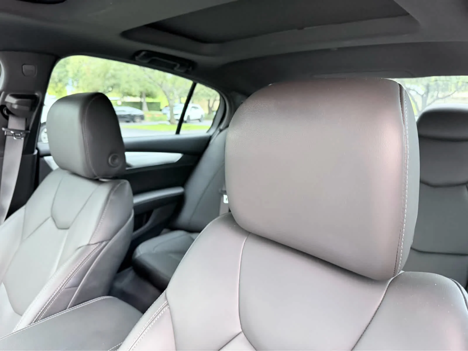 Used 2024 Argent Silver Metallic Cadillac Luxury image 26