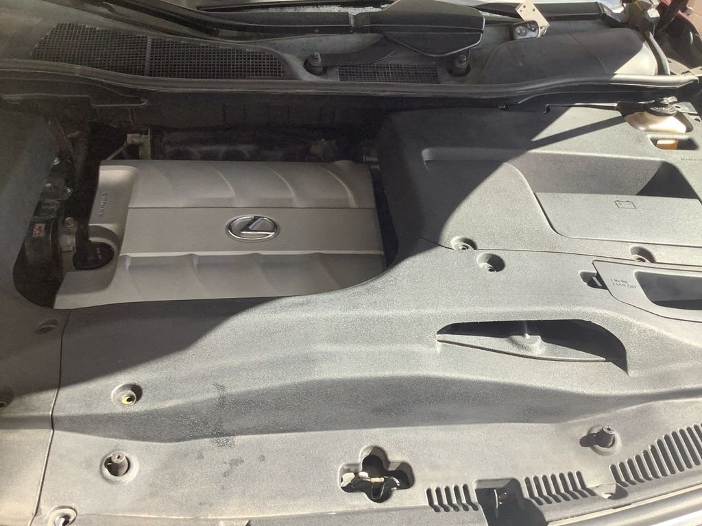 Used 2015 Red Lexus 350 image 21