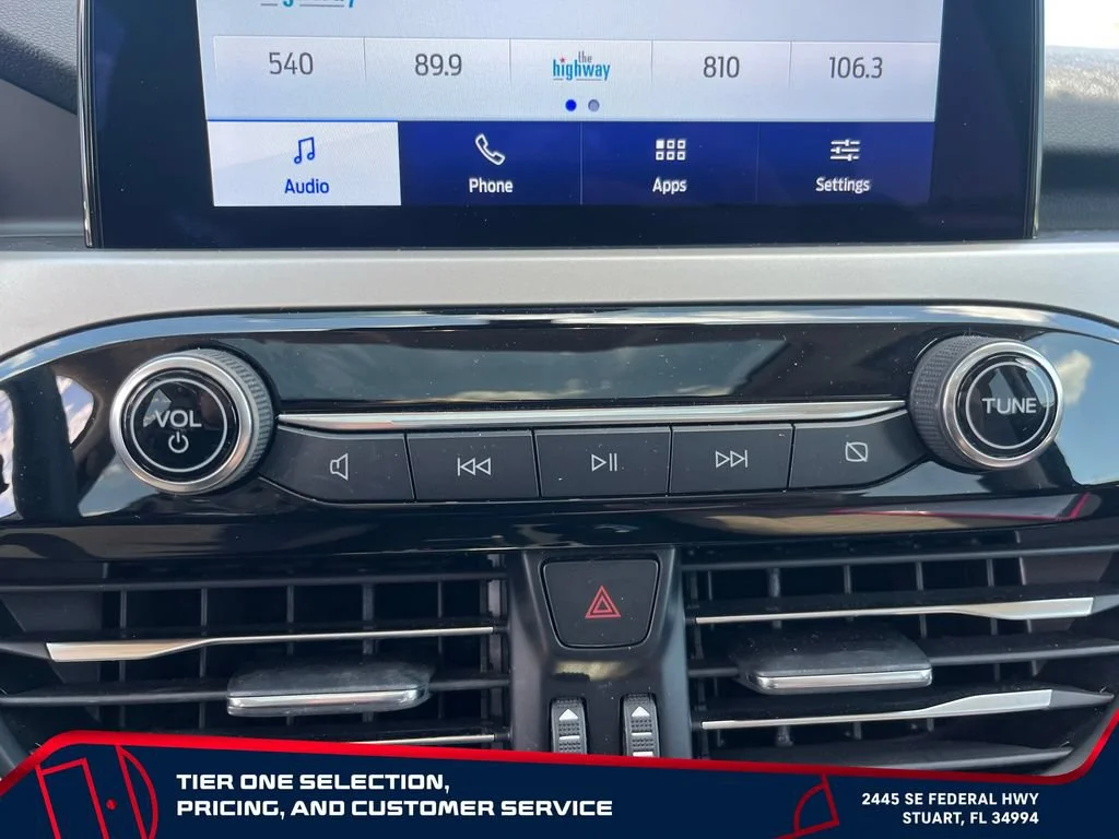Used 2020 White Ford SE image 21