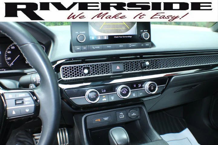Used 2024  Honda Sport image 12