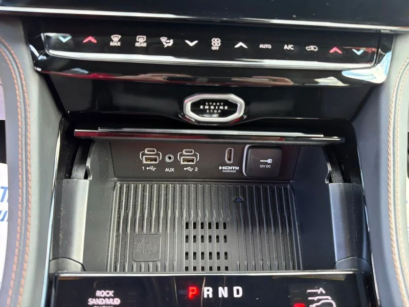 Used 2026 Black Jeep Summit image 35