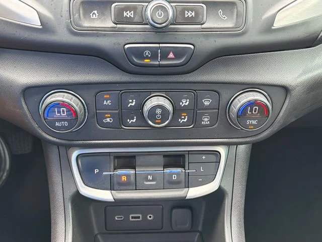 Used 2022 Black GMC SLE image 14